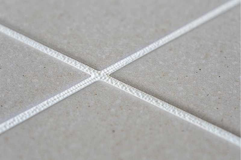 enlever silicone carrelage astuces