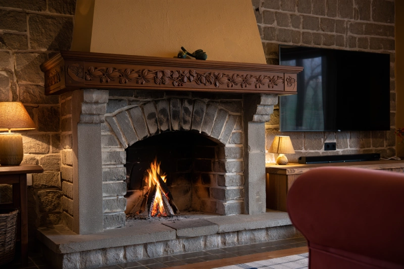 pourquoi choisir une cheminee ancienne pour votre maison atout
