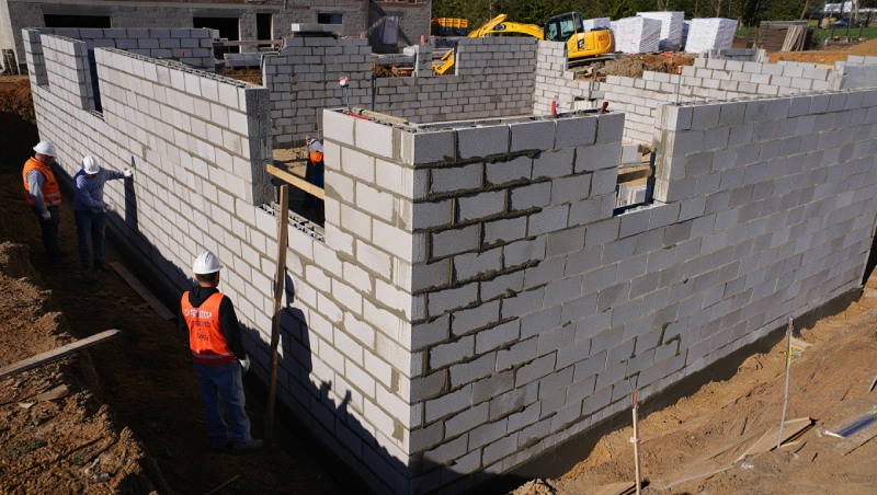 sechage fondation parpaing prise vs durcissement