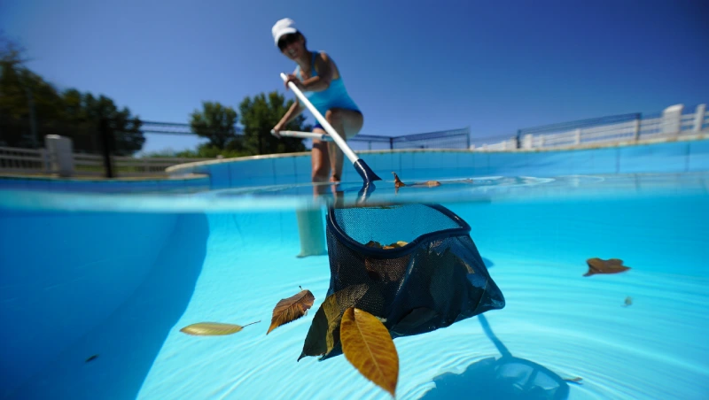 piscine beton coque polyester entretien