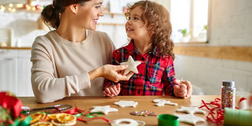 creez-votre-ambiance-de-noel-unique-avec-des-decorations-diy