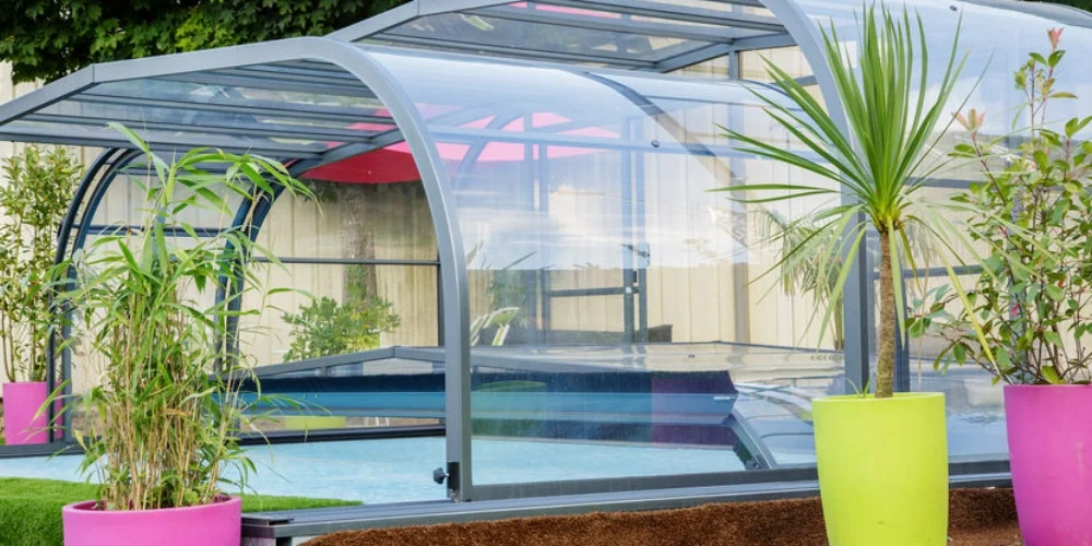 piscine-interieure-ou-exterieure-quel-choix-pour-le-calvados