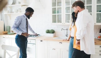 quelle-formation-pour-devenir-agent-immobilier-le-guide-complet-2025