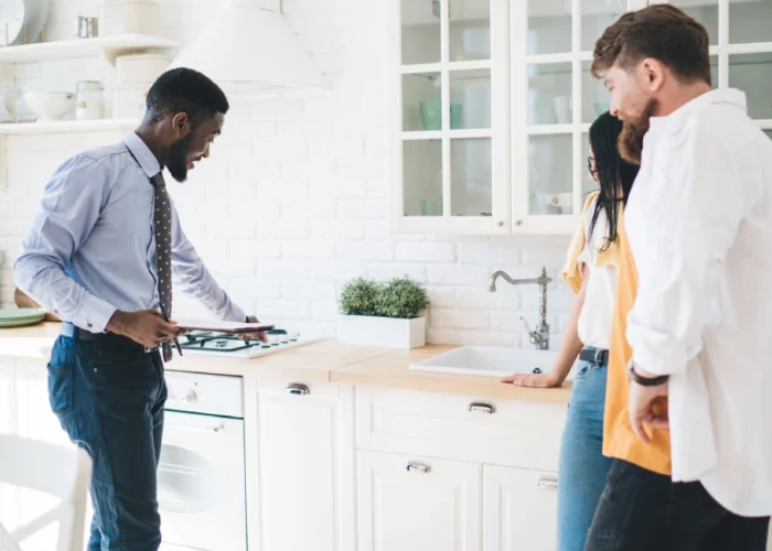 quelle-formation-pour-devenir-agent-immobilier-le-guide-complet-2025